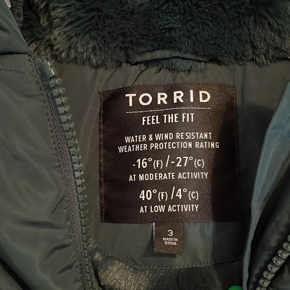 Torrid Puffer Jacket - Picture 3 of 3